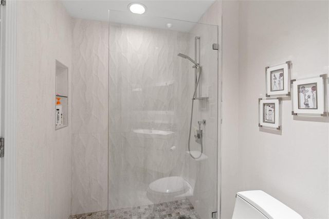 1228 Hillsboro Mile 202, Hillsboro Beach, FL 33062