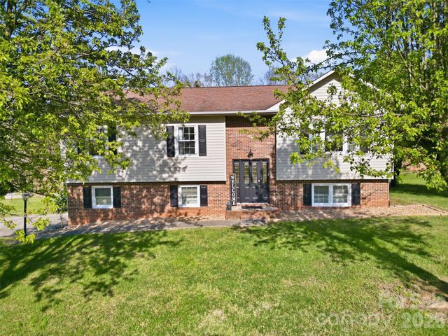 3918 Plum Street, Conover, NC 28613