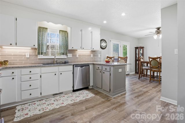 3918 Plum Street, Conover, NC 28613