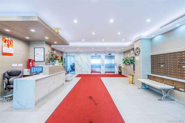 14238 37th Avenue 6H, Flushing, NY 11354