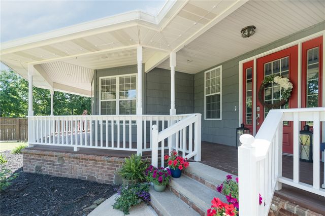 11445 Gabriel Lane, Bentonville, AR 72712
