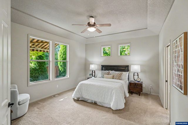 980 Troon St NW, Albany, OR 97321