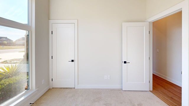 4646 W Emerald Bay Ct, Wichita, KS 67205