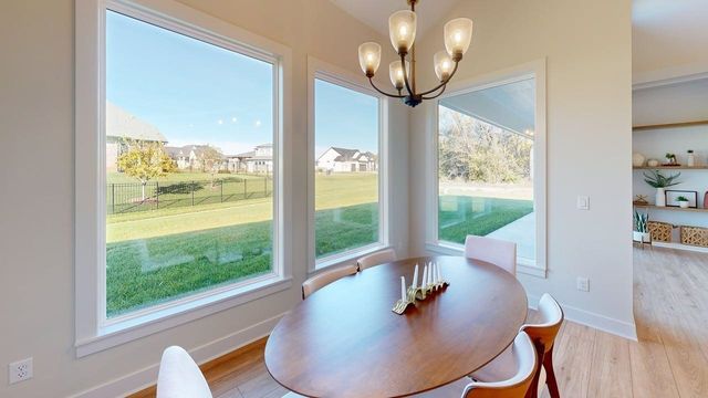 4646 W Emerald Bay Ct, Wichita, KS 67205