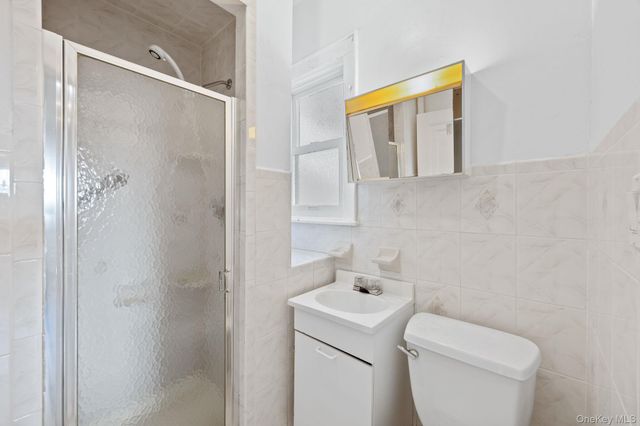 2109 Avenue R, Brooklyn, NY 11229