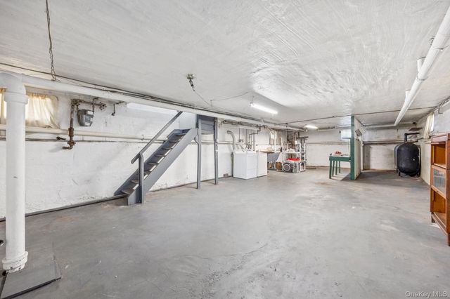 2109 Avenue R, Brooklyn, NY 11229