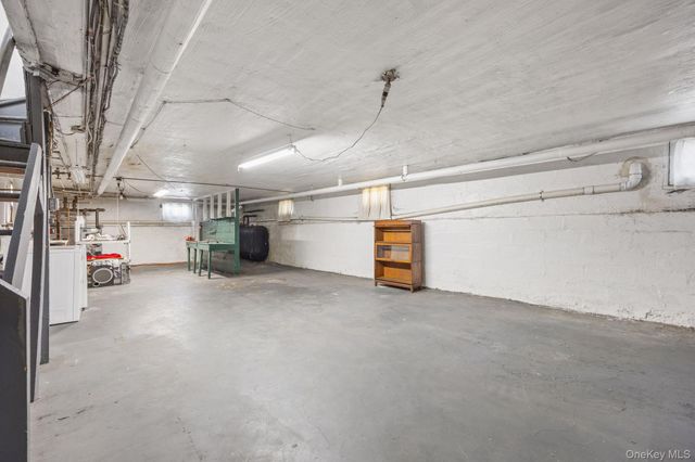 2109 Avenue R, Brooklyn, NY 11229