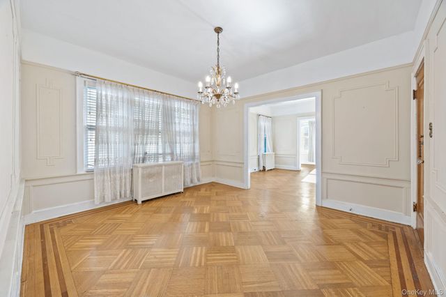 2109 Avenue R, Brooklyn, NY 11229