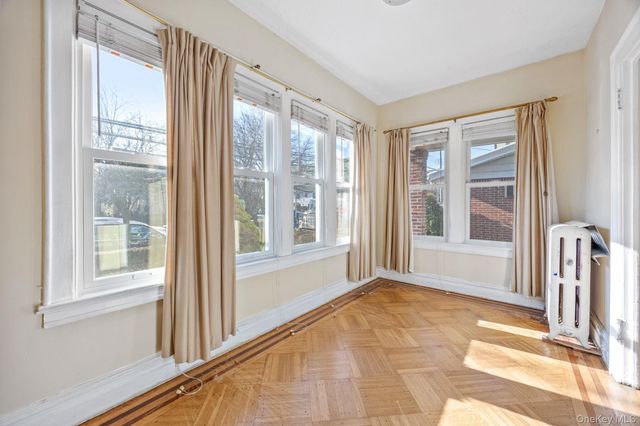 2109 Avenue R, Brooklyn, NY 11229