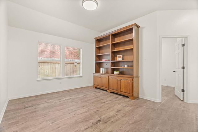 6409 Salcon Cliff DR, Austin, TX 78749