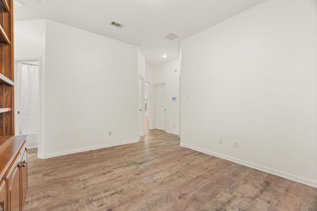 6409 Salcon Cliff DR, Austin, TX 78749
