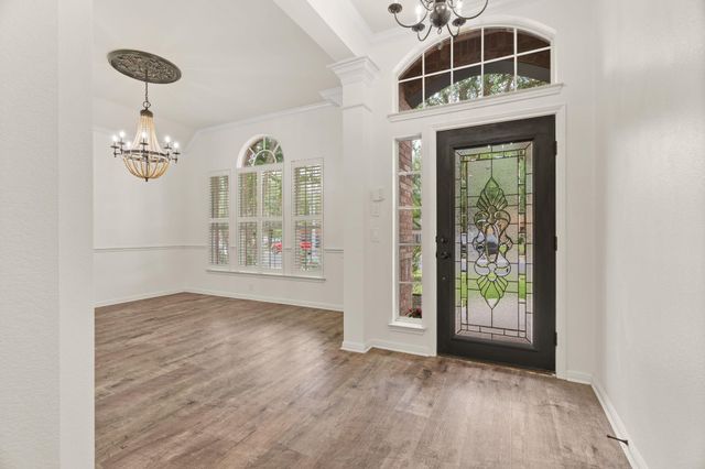 6409 Salcon Cliff DR, Austin, TX 78749