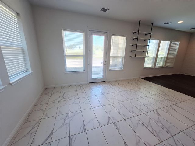 7800 Hillock TER, Austin, TX 78744