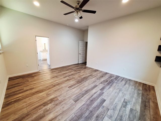 7800 Hillock TER, Austin, TX 78744