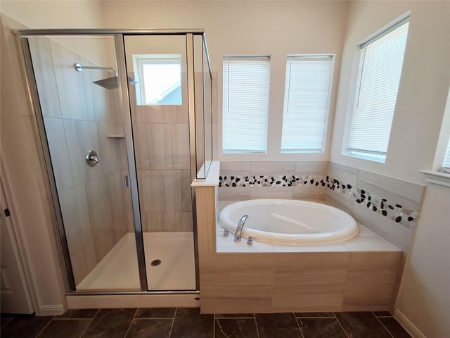 7800 Hillock TER, Austin, TX 78744