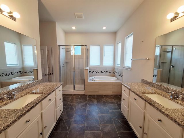 7800 Hillock TER, Austin, TX 78744