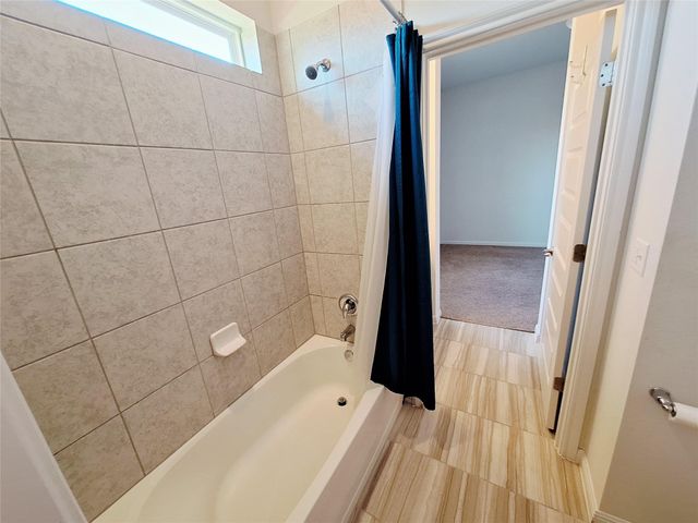 7800 Hillock TER, Austin, TX 78744