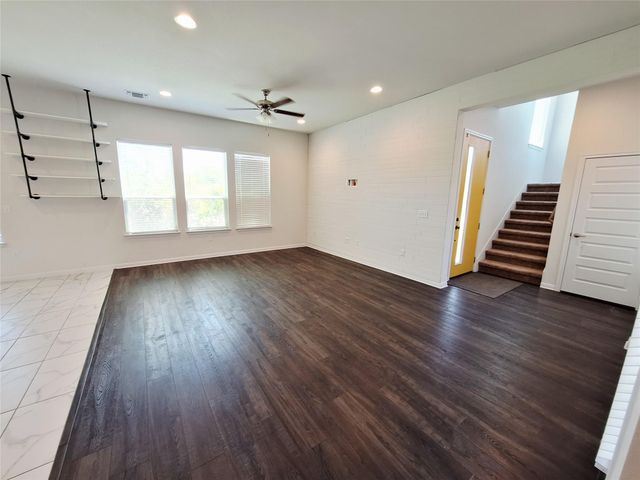 7800 Hillock TER, Austin, TX 78744