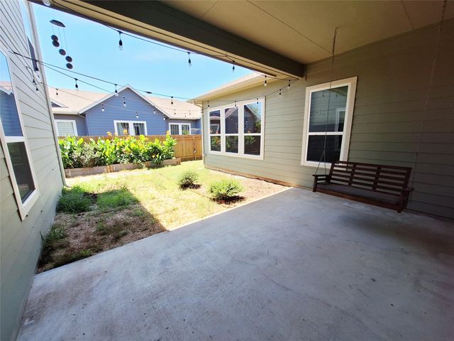 7800 Hillock TER, Austin, TX 78744