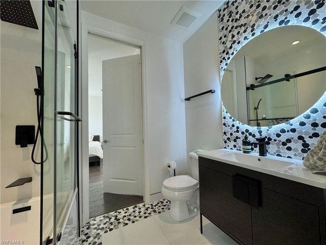 4231 Siderno CT, Naples, FL 34119