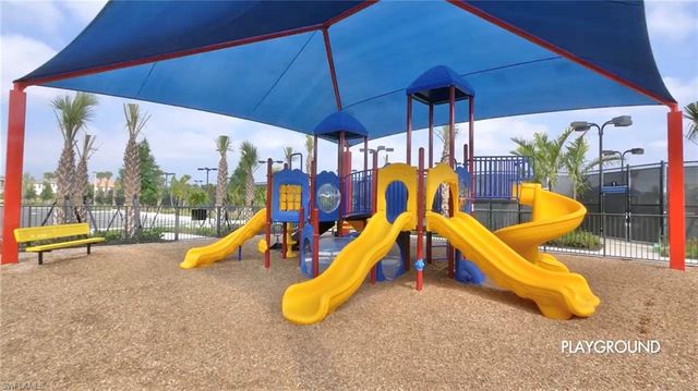 4231 Siderno CT, Naples, FL 34119