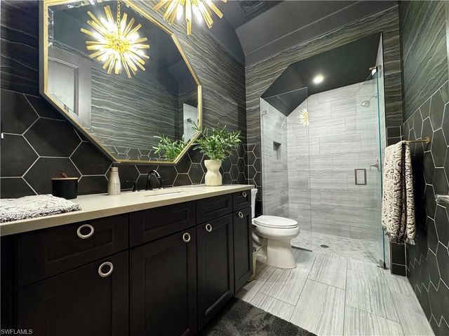 4231 Siderno CT, Naples, FL 34119