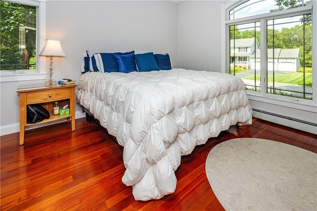 1 Victoria Drive, Smithfield, RI 02917