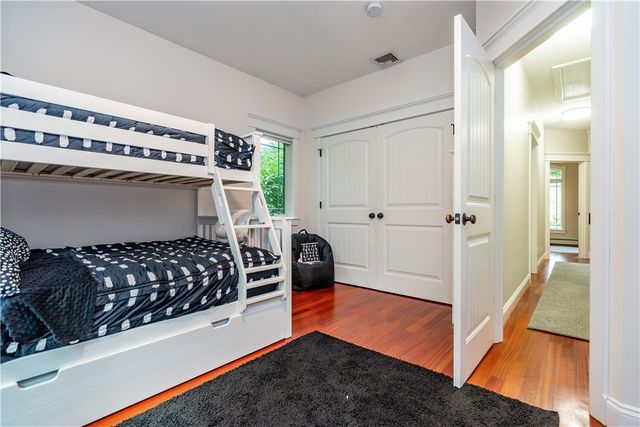 1 Victoria Drive, Smithfield, RI 02917