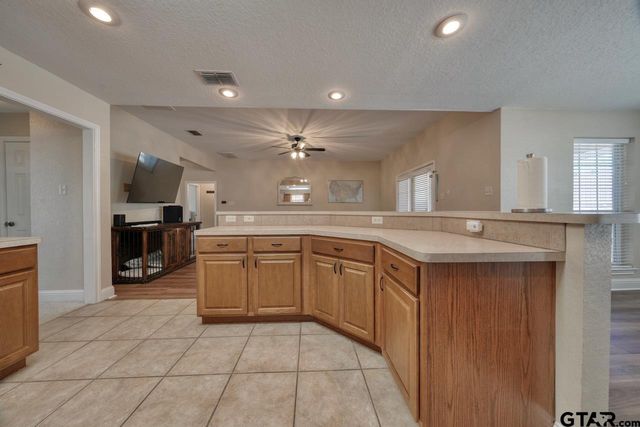 1803 Park Place, Mineola, TX 75773