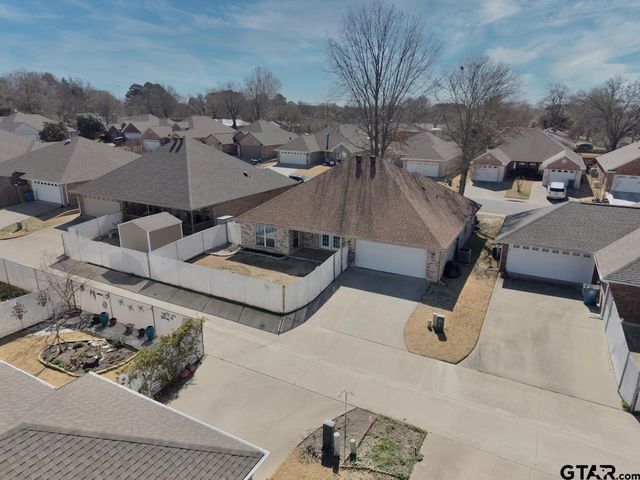 1803 Park Place, Mineola, TX 75773