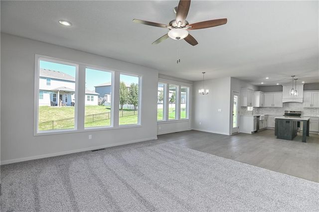 2682 W Park Street, Olathe, KS 66061