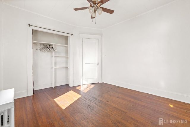 196 Strawberry Hill Avenue, Woodbridge Proper, NJ 07095