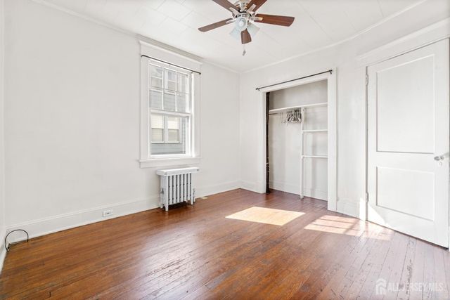 196 Strawberry Hill Avenue, Woodbridge Proper, NJ 07095