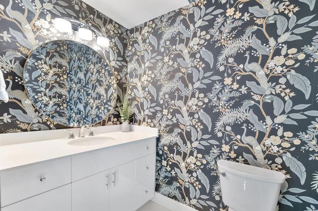 57 Isle Of Venice Drive 57, Fort Lauderdale, FL 33301