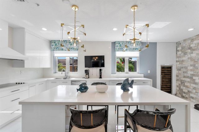 57 Isle Of Venice Drive 57, Fort Lauderdale, FL 33301