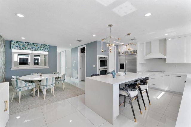 57 Isle Of Venice Drive 57, Fort Lauderdale, FL 33301