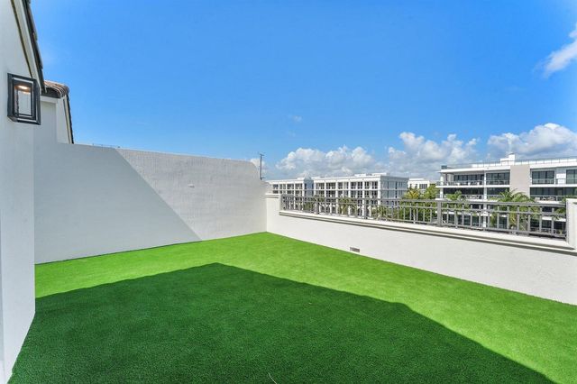 57 Isle Of Venice Drive 57, Fort Lauderdale, FL 33301