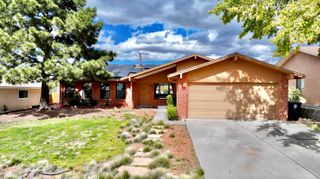 10813 Hagen Road NE, Albuquerque, NM 87111