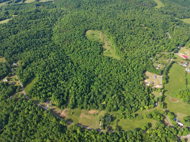 0 Brock Rd, Charlotte, TN 37036
