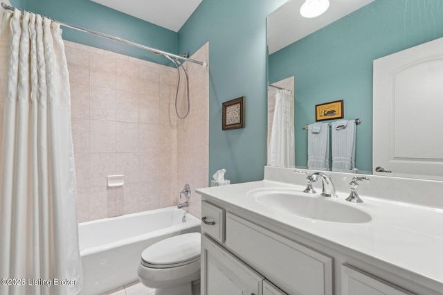 18620 Chadwick Glen Cir, Louisville, KY 40245