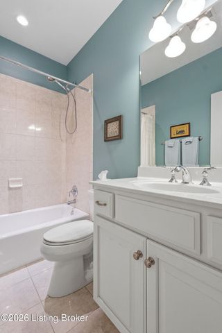 18620 Chadwick Glen Cir, Louisville, KY 40245