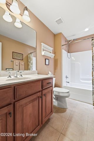 18620 Chadwick Glen Cir, Louisville, KY 40245