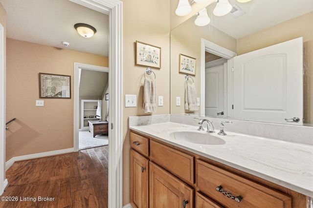 18620 Chadwick Glen Cir, Louisville, KY 40245