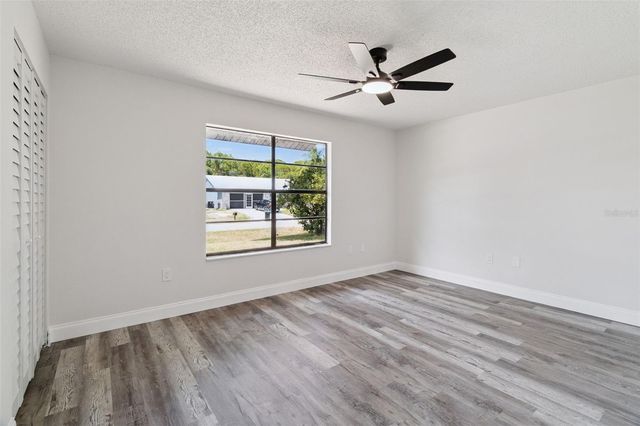 1374 PAKENHAM STREET NW, Palm Bay, FL 32907