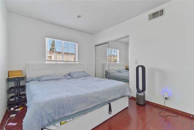 1147 Fedora Street, Los Angeles, CA 90006