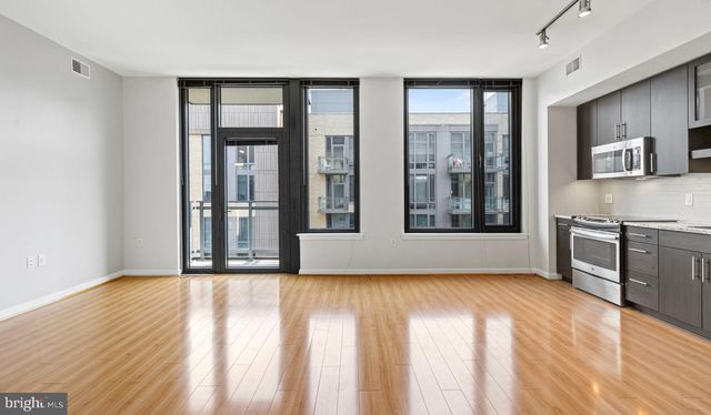 8300 WISCONSIN AVE #3B-1-938, Bethesda, MD 20814