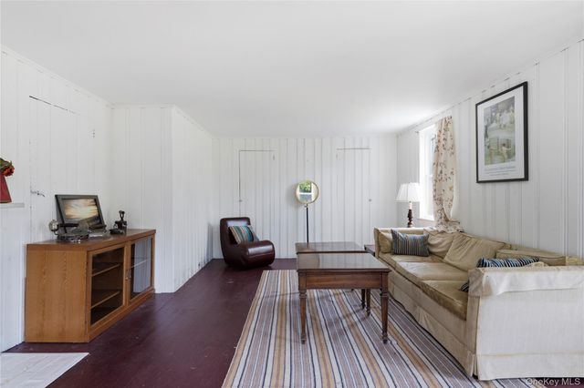 1680 N Sea Road, Southampton, NY 11968