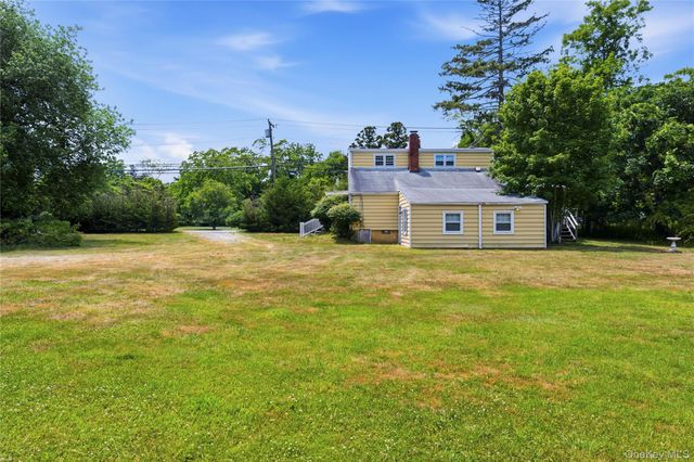 1680 N Sea Road, Southampton, NY 11968