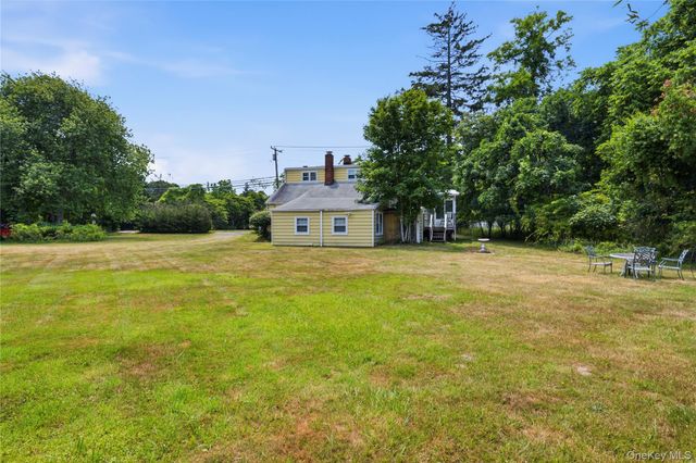 1680 N Sea Road, Southampton, NY 11968