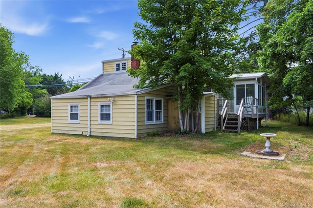1680 N Sea Road, Southampton, NY 11968
